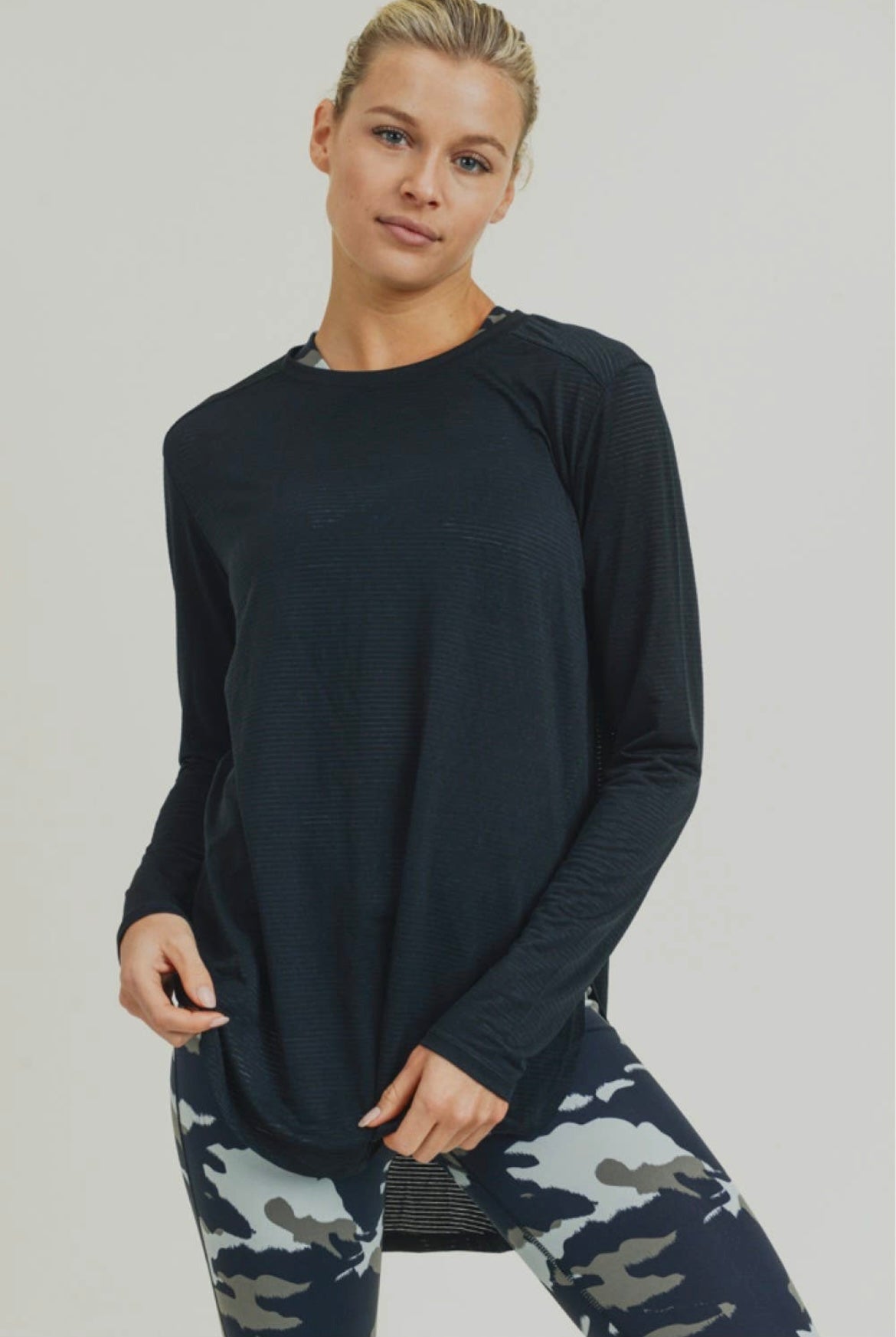 Ribbed Mesh Long Sleeve Flow Top with Side Slits (Black)