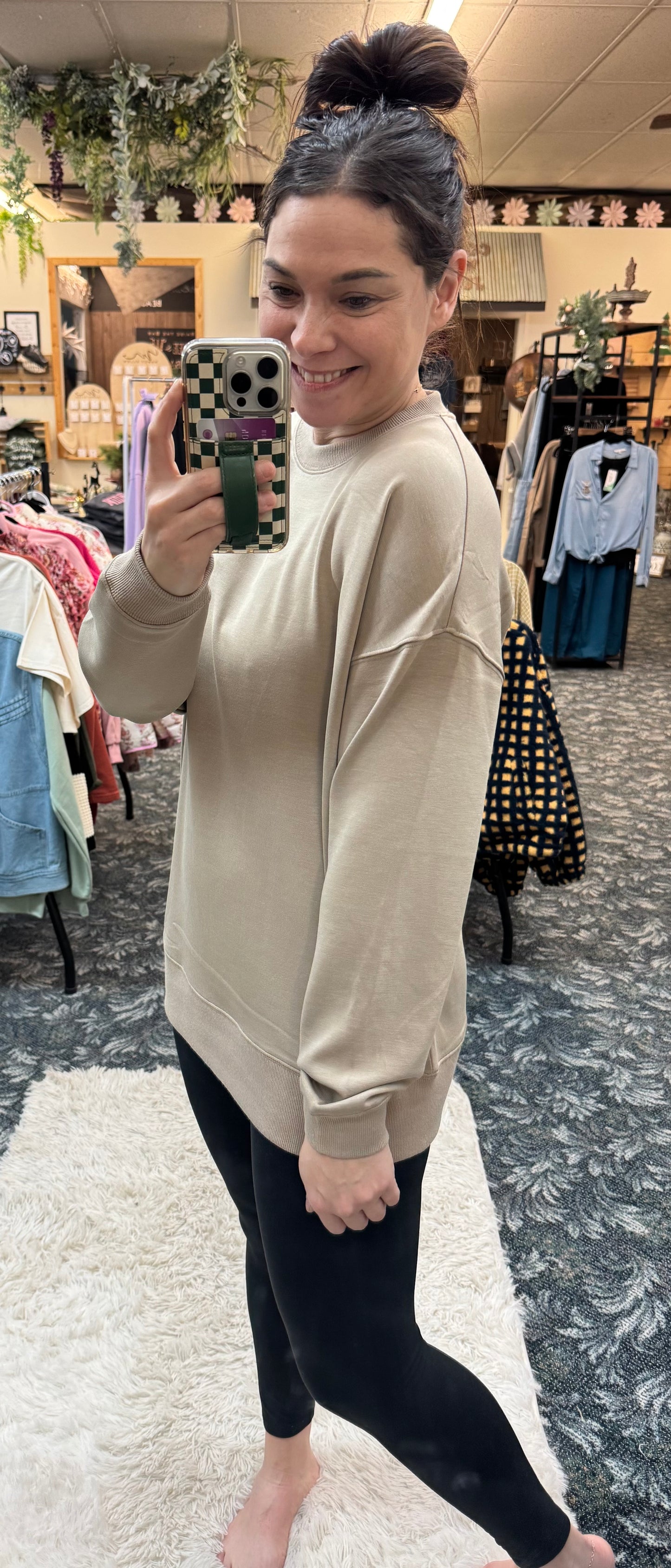 Martina Oversized Crew (Taupe)